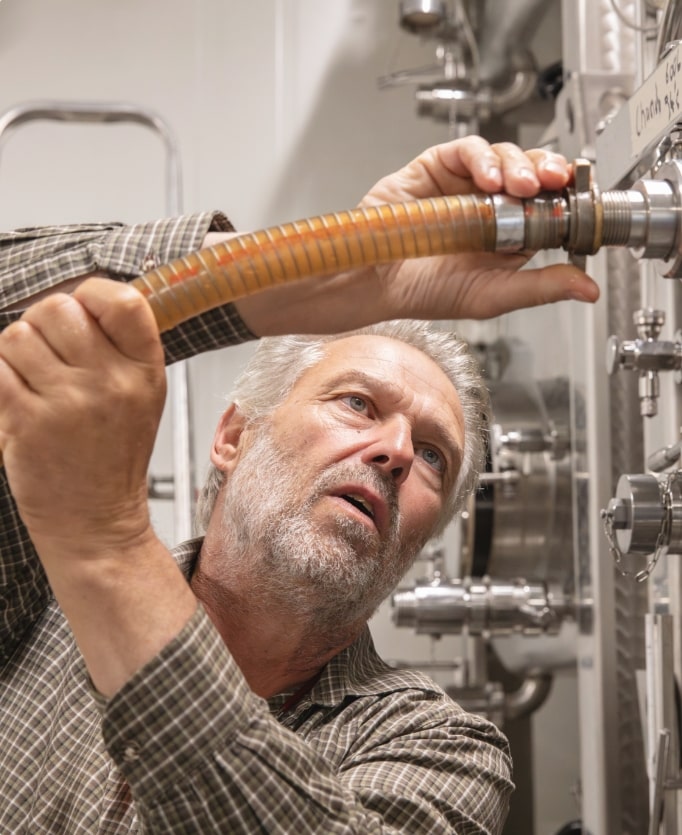 EN CAVE SMARTPHONE TABLET-min1